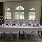 Und Restaurant Kranichsberg Отель 3*