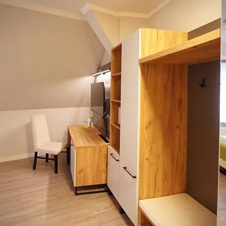 Und Restaurant Kranichsberg 3* Woltersdorf (Brandenburg)