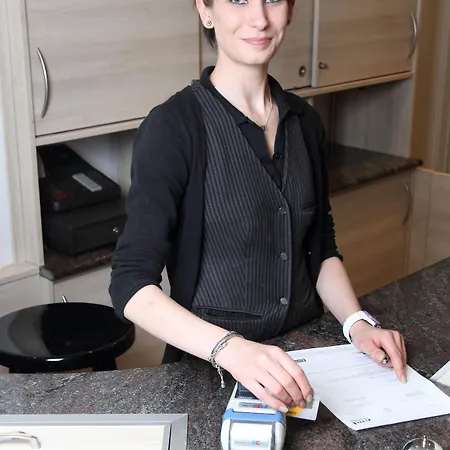 Hotel Und Restaurant Kranichsberg 3*