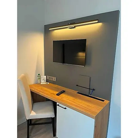 Und Restaurant Kranichsberg Hotel 3*