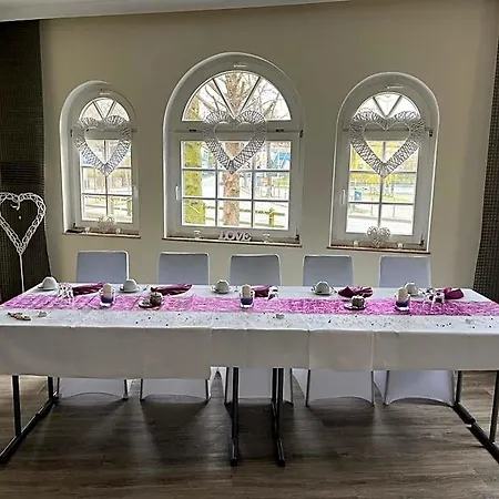 Und Restaurant Kranichsberg 3* Woltersdorf (Brandenburg)