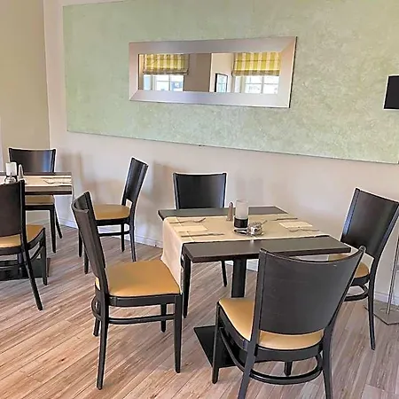 Und Restaurant Kranichsberg Woltersdorf (Brandenburg)