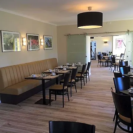 Und Restaurant Kranichsberg 3* Woltersdorf (Brandenburg)