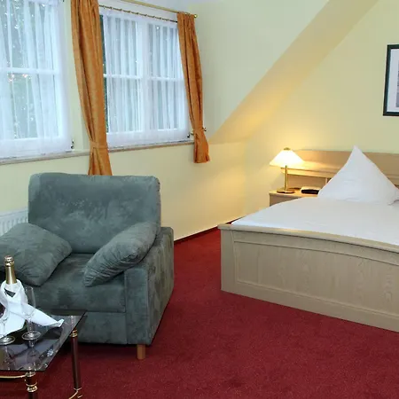 Hotel Und Restaurant Kranichsberg 3*