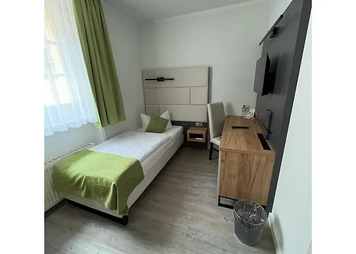 Und Restaurant Kranichsberg 3* Woltersdorf (Brandenburg)