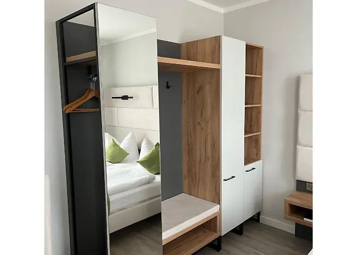 Hotel Und Restaurant Kranichsberg Woltersdorf (Brandenburg)