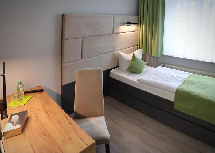 Und Restaurant Kranichsberg Hotel 3*