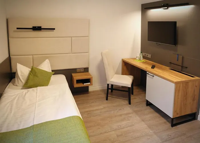 Hotel Und Restaurant Kranichsberg 3*