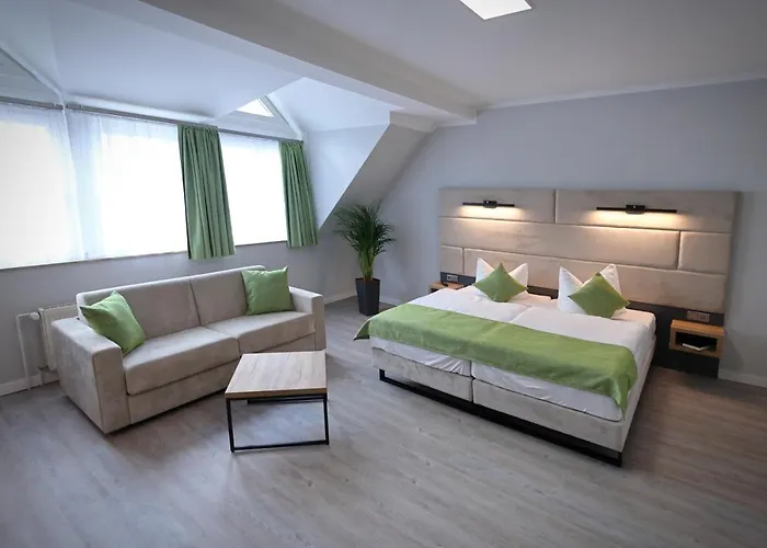 Und Restaurant Kranichsberg 3*