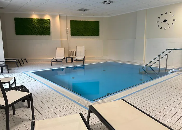 Hotel Und Restaurant Kranichsberg Woltersdorf (Brandenburg)