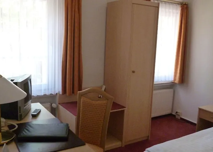 Hotel Und Restaurant Kranichsberg