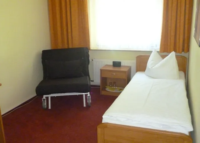 Und Restaurant Kranichsberg 3* Woltersdorf (Brandenburg)