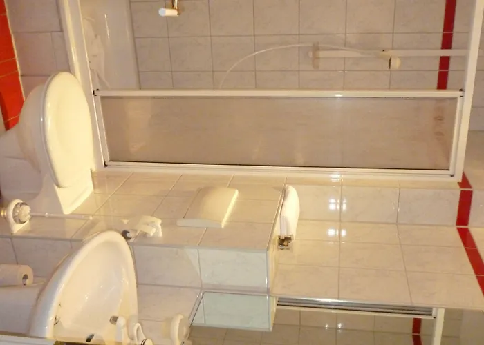 Hotel Und Restaurant Kranichsberg 3*