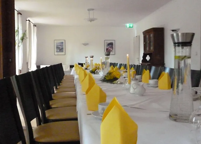 Und Restaurant Kranichsberg 3*