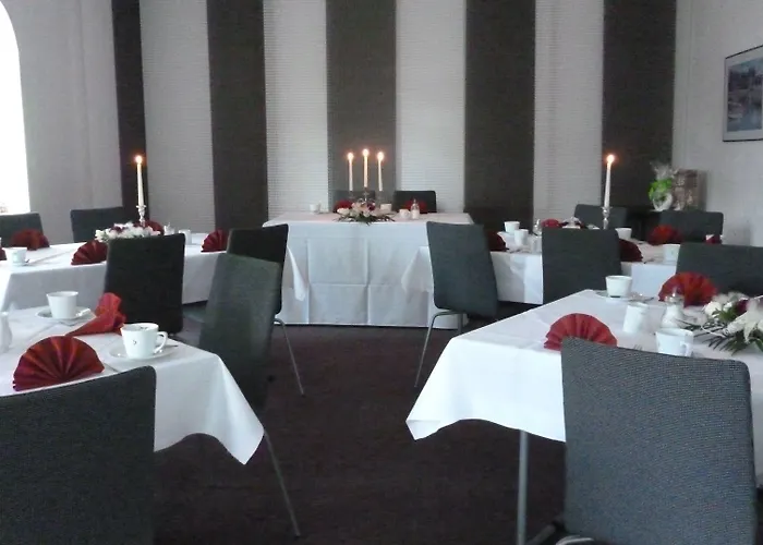 Hotel Und Restaurant Kranichsberg 3*