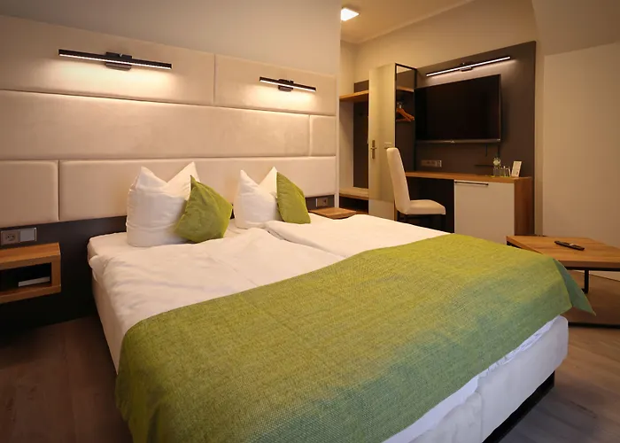 Und Restaurant Kranichsberg Hotel 3*